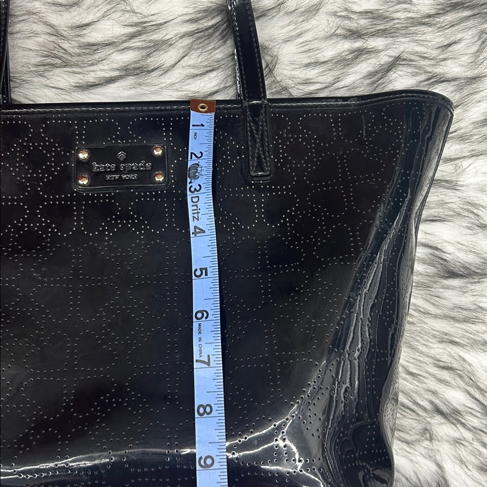 Kate Spade New York black patent leather perforated Spades tote, EUC - Picture 14 of 16